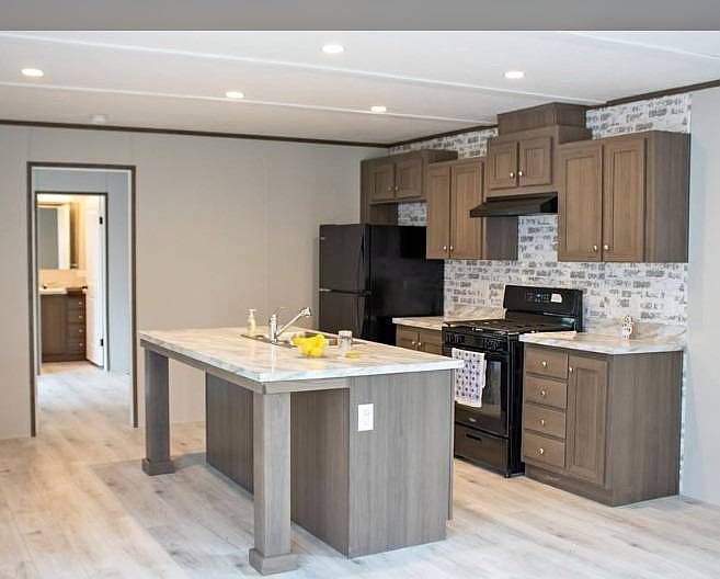 1st image of 1501 Old State Rd #32