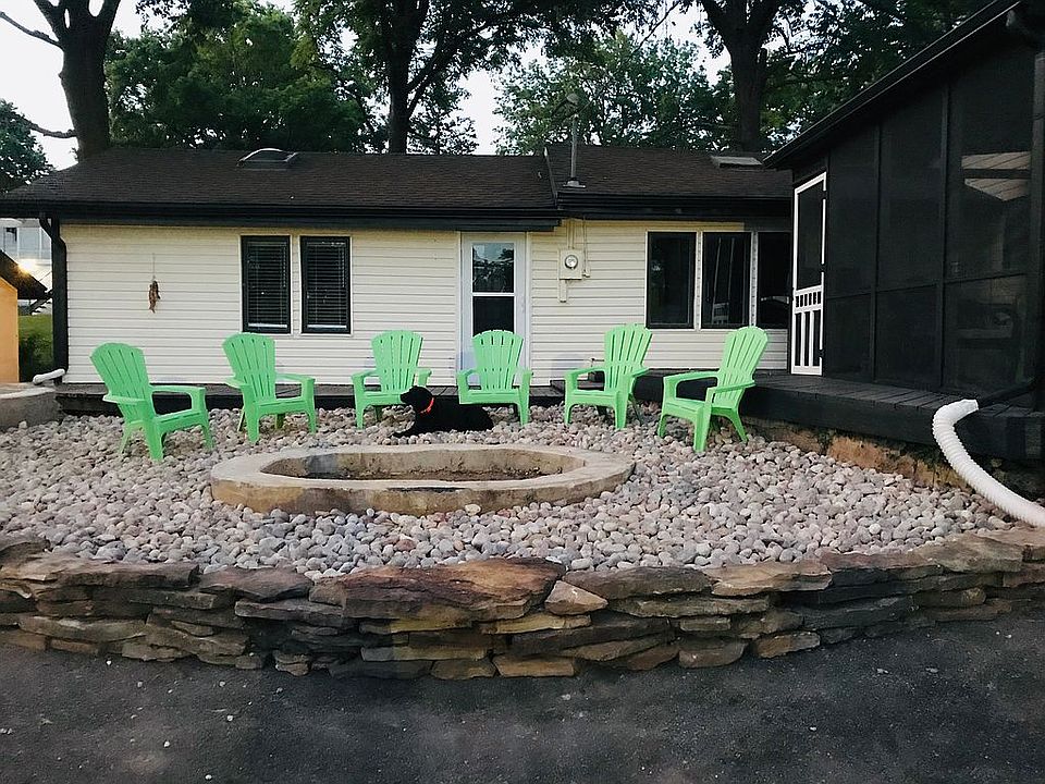 2nd image of 94 Dockside Dr