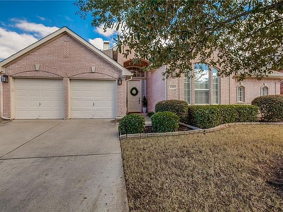 2nd image of 1207 Marblewood Dr
