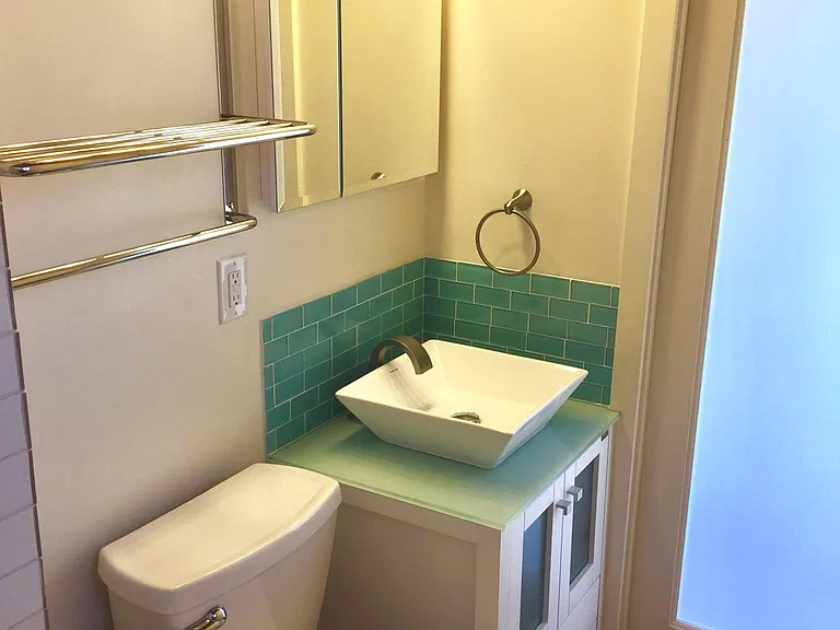 321 Tesuque Dr #D — Photo 5