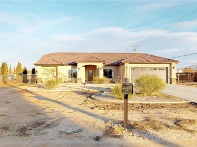 11109 Neola Rd, Apple Valley, CA, 92308