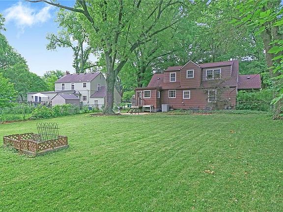 5th image of 5314 Sycamore Dr