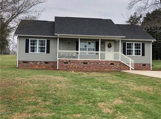 504 W School St, Maiden, NC 28650
