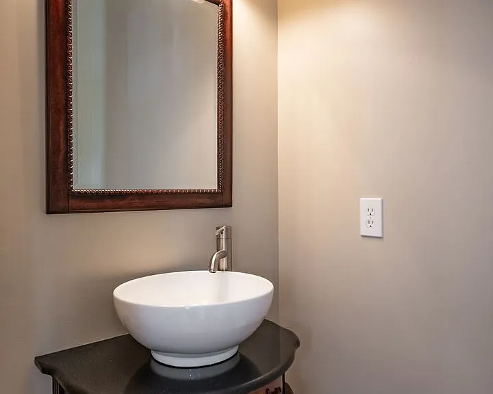 83 Charter Oak Dr — Photo 20