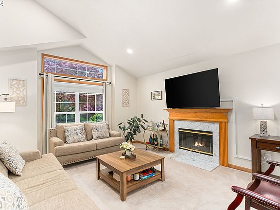 2nd image of 13526 SW Uplands Dr