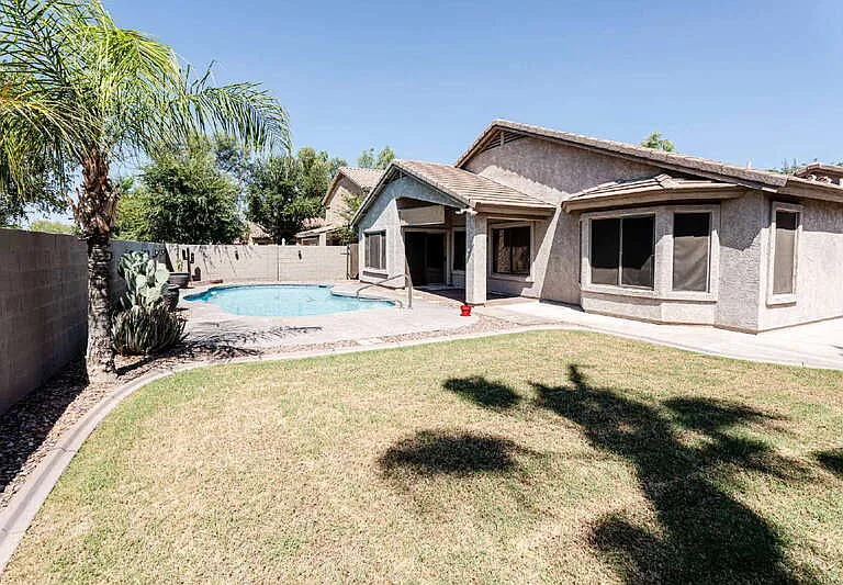 1058 S Roca St — Photo 25