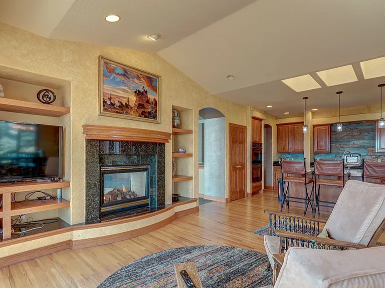 16175 Sandstone Dr — Photo 19