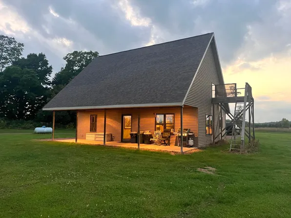 60240 Stuart Rd, Mason, WI 54856