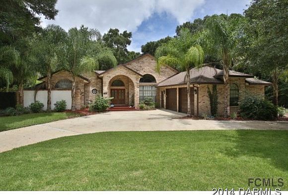 1st image of 3901 S Cree Dr