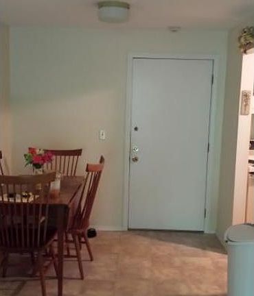 4th image of 98 Capitol Hill Dr #98G