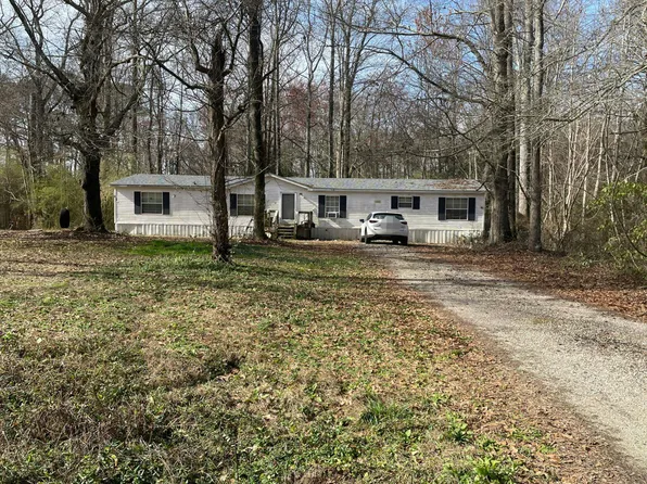 118 Decoy Dr, Pikeville, NC 27863
