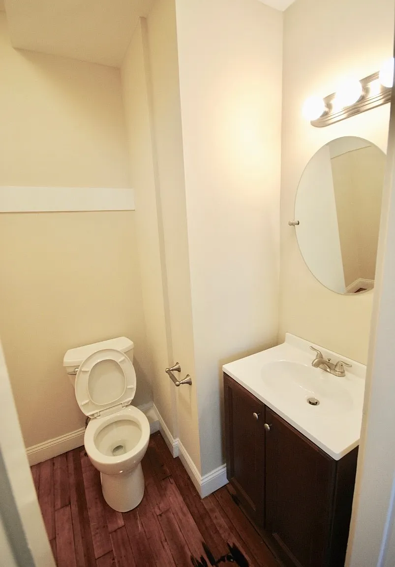 139 East Cottage Street Apartments — Photo 4