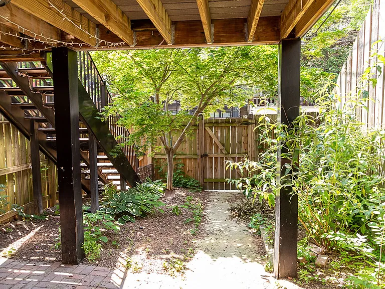 1350 Kenyon St NW — Photo 19