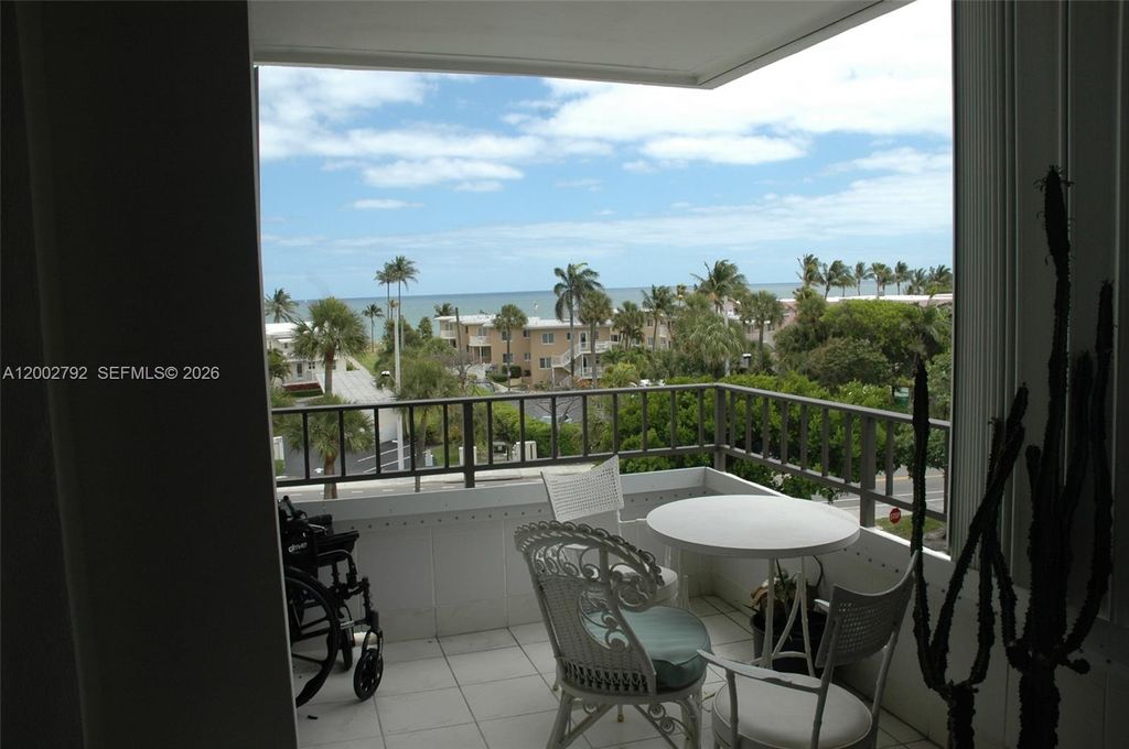 1401 S Ocean Blvd APT 408, photo 3