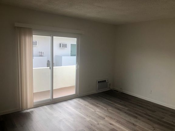 3rd image of 20325 Sherman Way #11