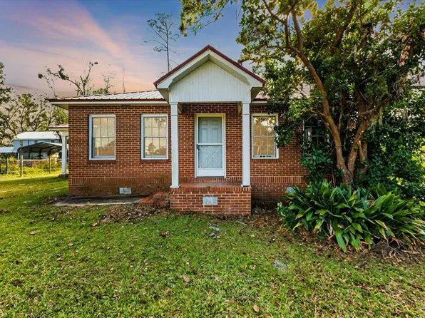 311 W High St, Perry, FL 32347