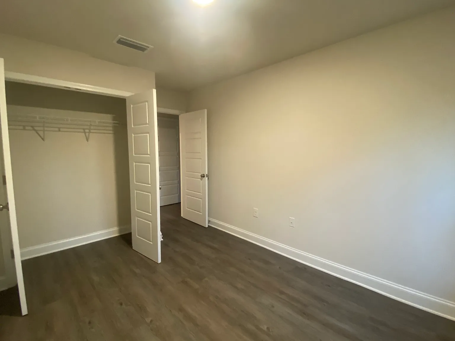 Available Now! 3 Bed/2.5 Bath Townhome In Spanish Fort! — Photo 4