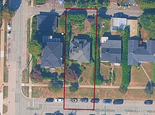 679 W 29th Ave, Vancouver, BC V5Z2J1