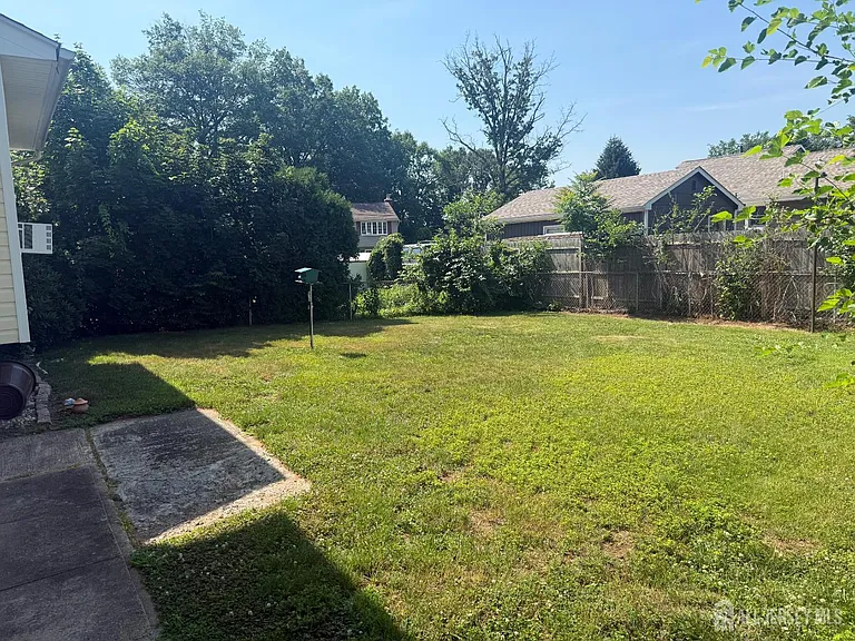 304 Fairlamb Ave — Photo 15