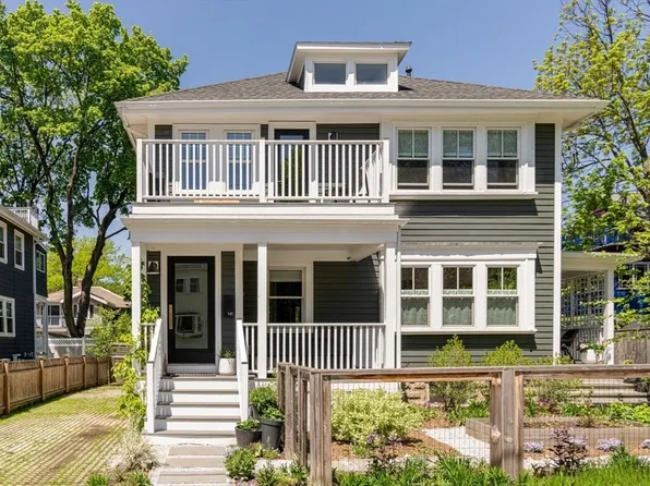 141 Fayerweather St, Cambridge, MA 02138
