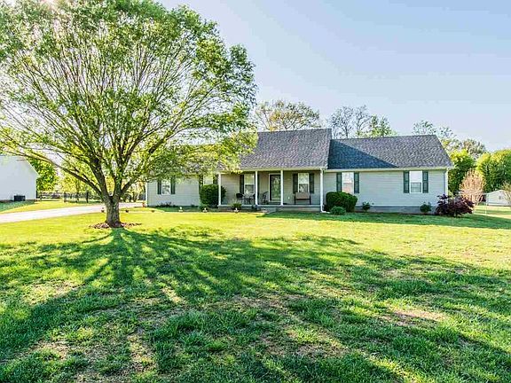 2nd image of 141 Poteet Ct