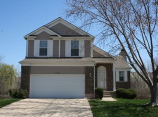 15659 S Blackfoot St, Olathe, KS 66062