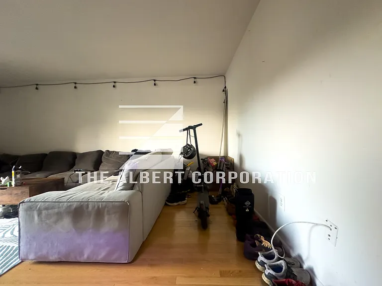 140 Kenrick St #17 — Photo 7
