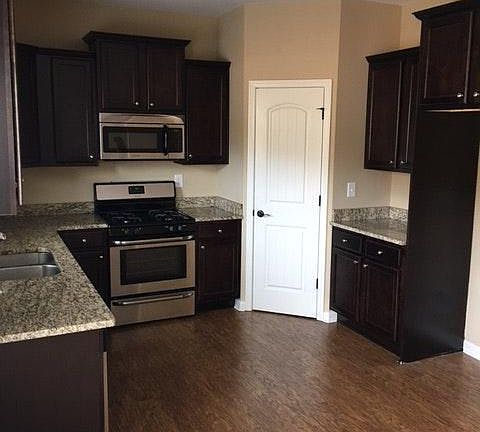 4th image of 297 Red Hawk Dr
