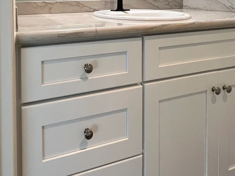 The Excalibur Apartments — Photo 13