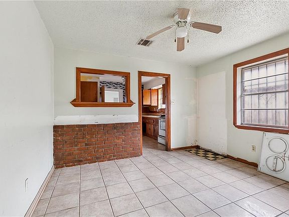 5th image of 2605-07 Tifton Ave