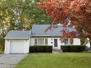 21 Ransom Rd, Framingham, MA 01702