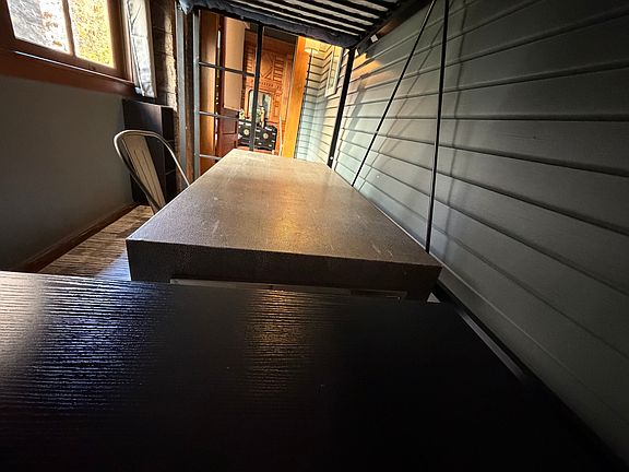 4th image of 826 S Burlington Ave #6