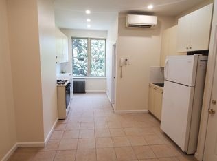 68-05 60th St #2, Ridgewood, NY 11385