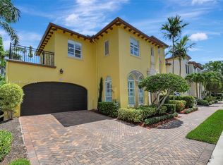 67 Via Poinciana St #67, Boca Raton, FL 33487