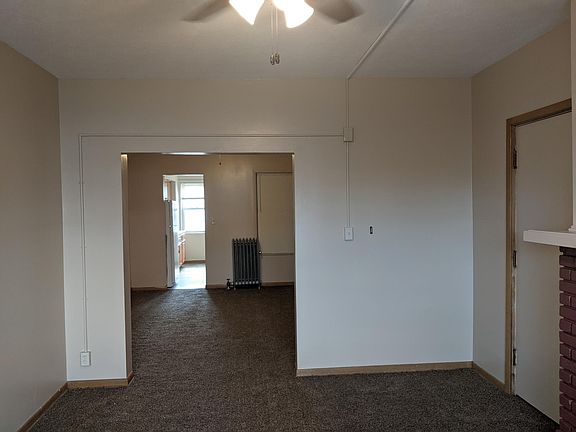 3rd image of 1682 Wyandotte Ave #6