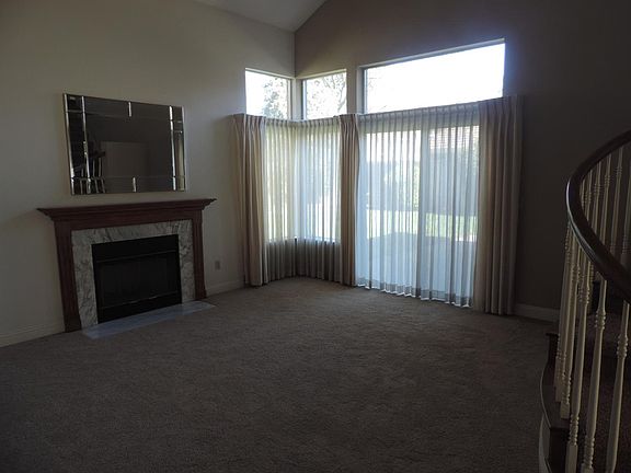 4th image of 10414 Big Horn Ct