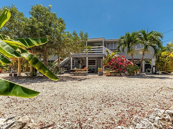 2nd image of 22558 La Fitte Dr