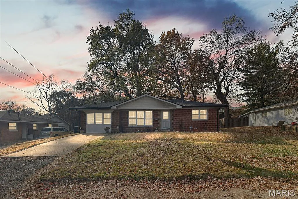 123 Pawnee Dr photo 1