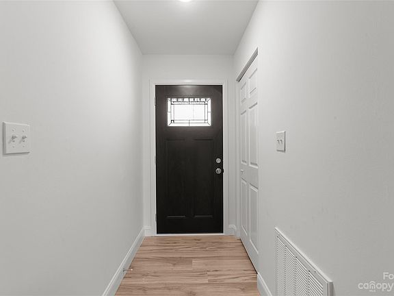 3rd image of 8128 Tiburon Cir