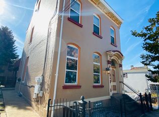 178 43rd St APT 3, Pittsburgh, PA 15201