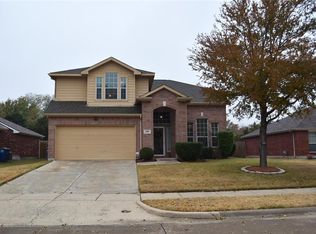 129 Meadow Bend Trl, Little Elm, TX 75068