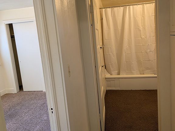 5th image of 1516 3rd St S #1516