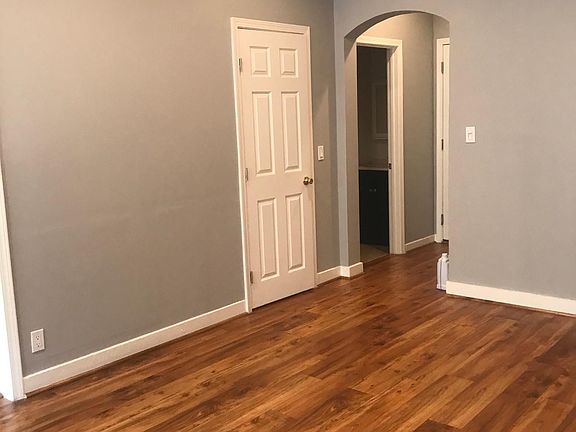 5th image of 777 S Westmoreland Ave APT 305