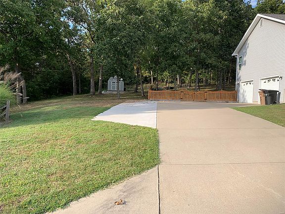 4th image of 475 Watermill Dr