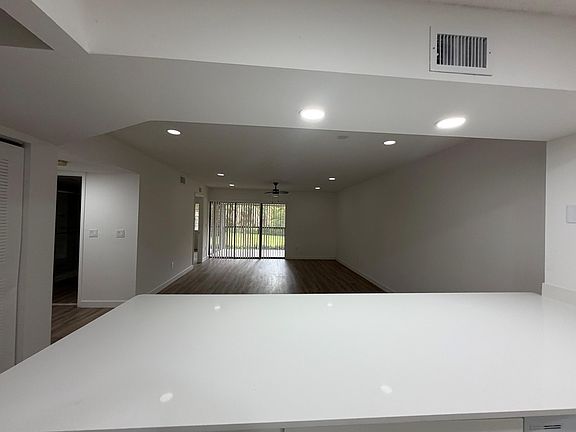 3rd image of 1520 NW 45th St #A