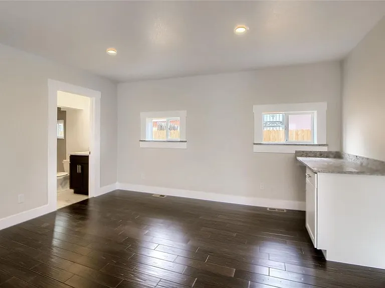 5139 Alcott St — Photo 6