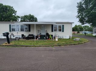 3072 Chandler Dr, Morrisville, PA