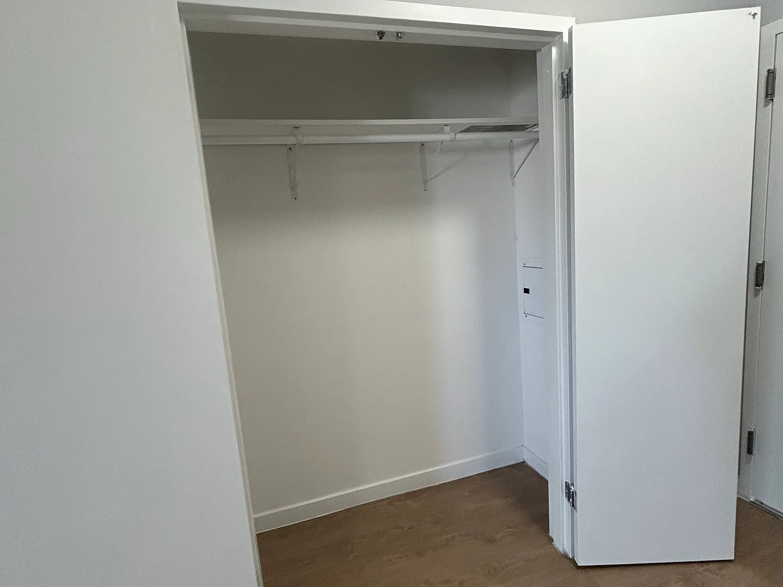 2 bed, $1,963 — Photo 4