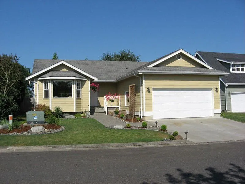 117 Jefferson Ct photo 1