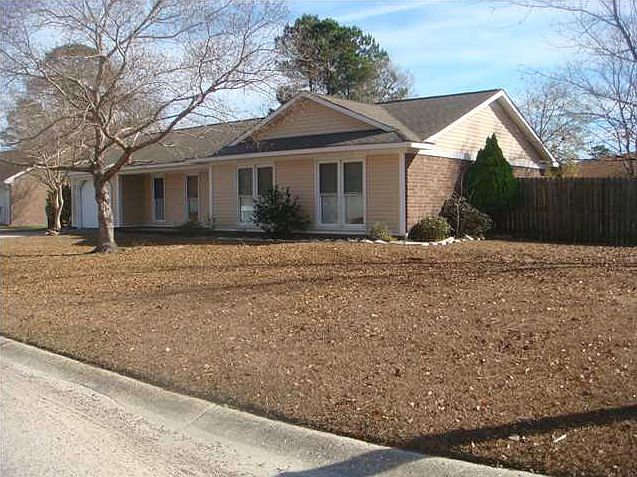 1st image of 101 Buckskin Dr